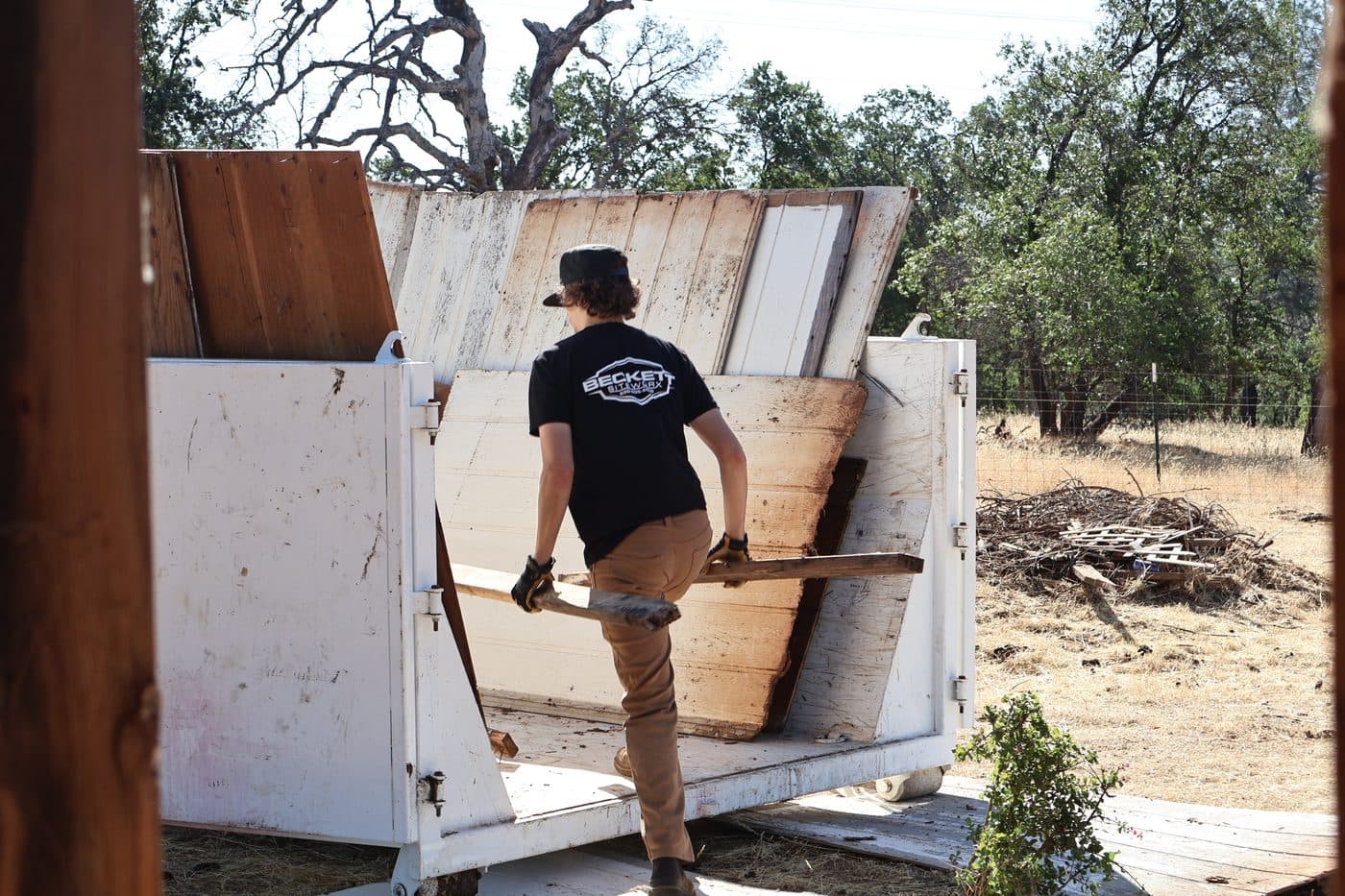 Junk removal and demolition in Happy Valley, CA by Beckett Siteworx