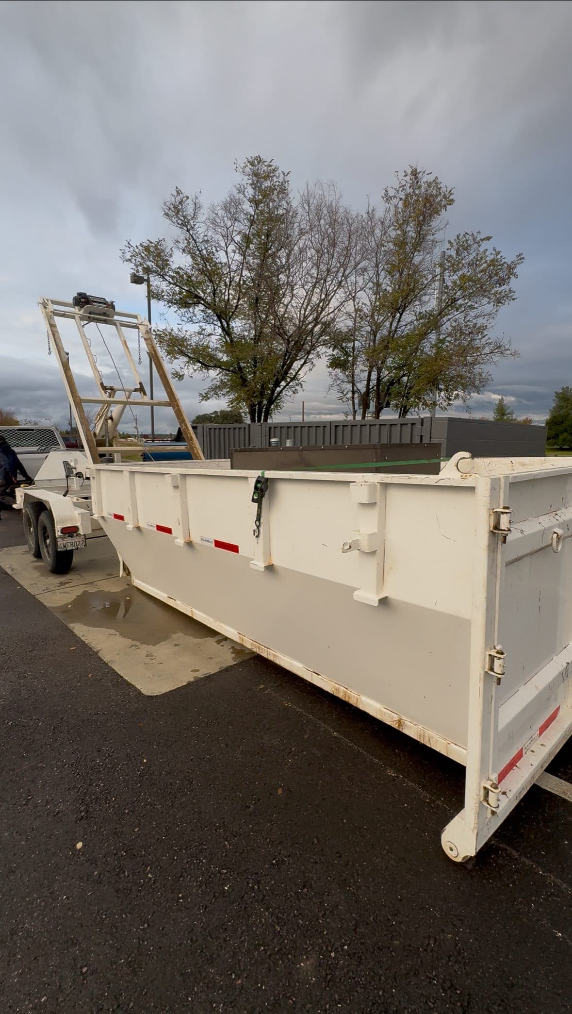Junk removal and demolition in Lakehead, CA by Beckett Siteworx