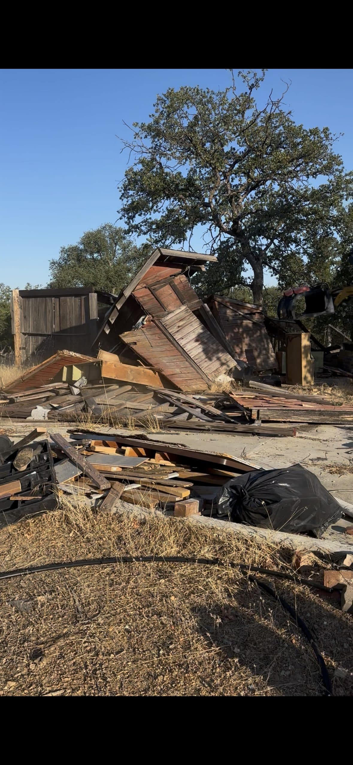 Barn Demolition | Beckett Siteworx