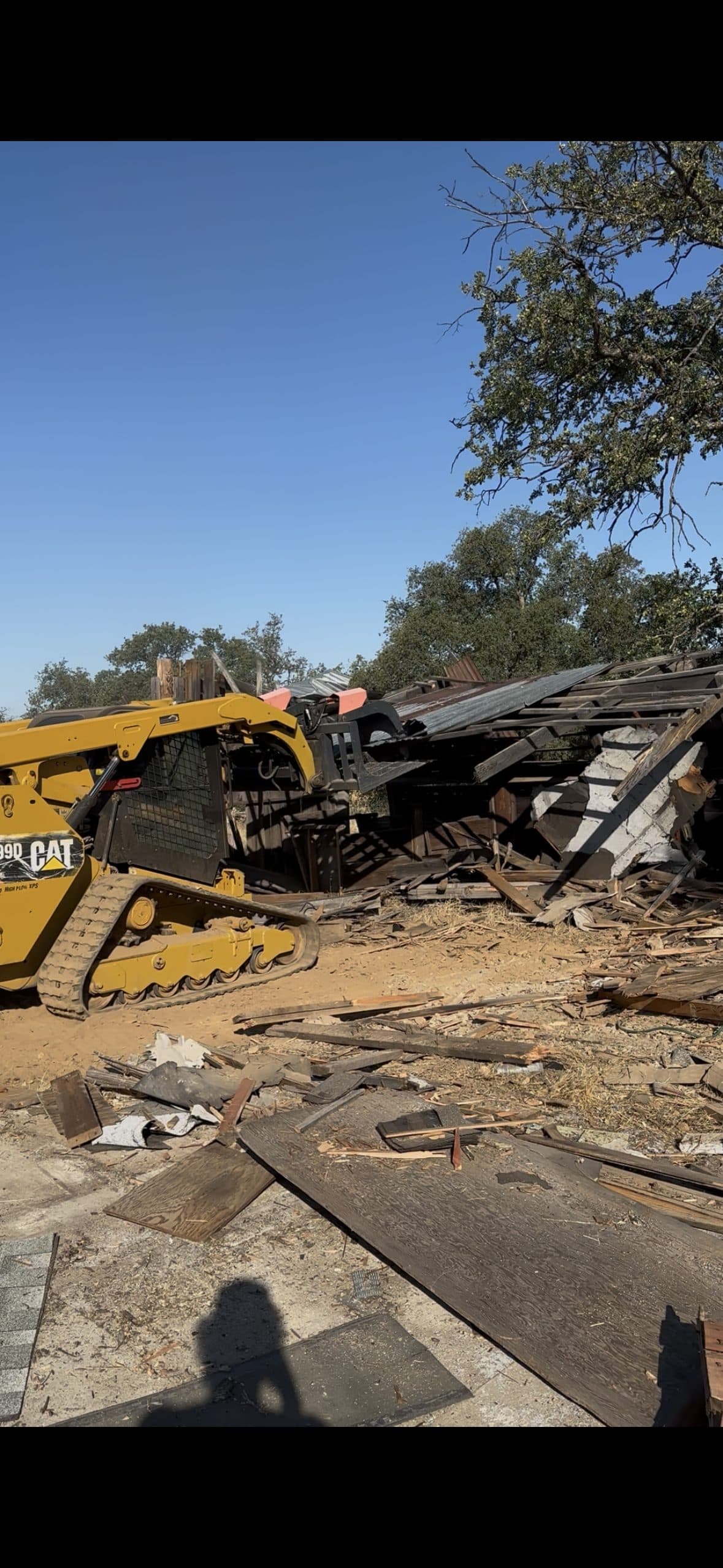 Garage Demolition | Beckett Siteworx