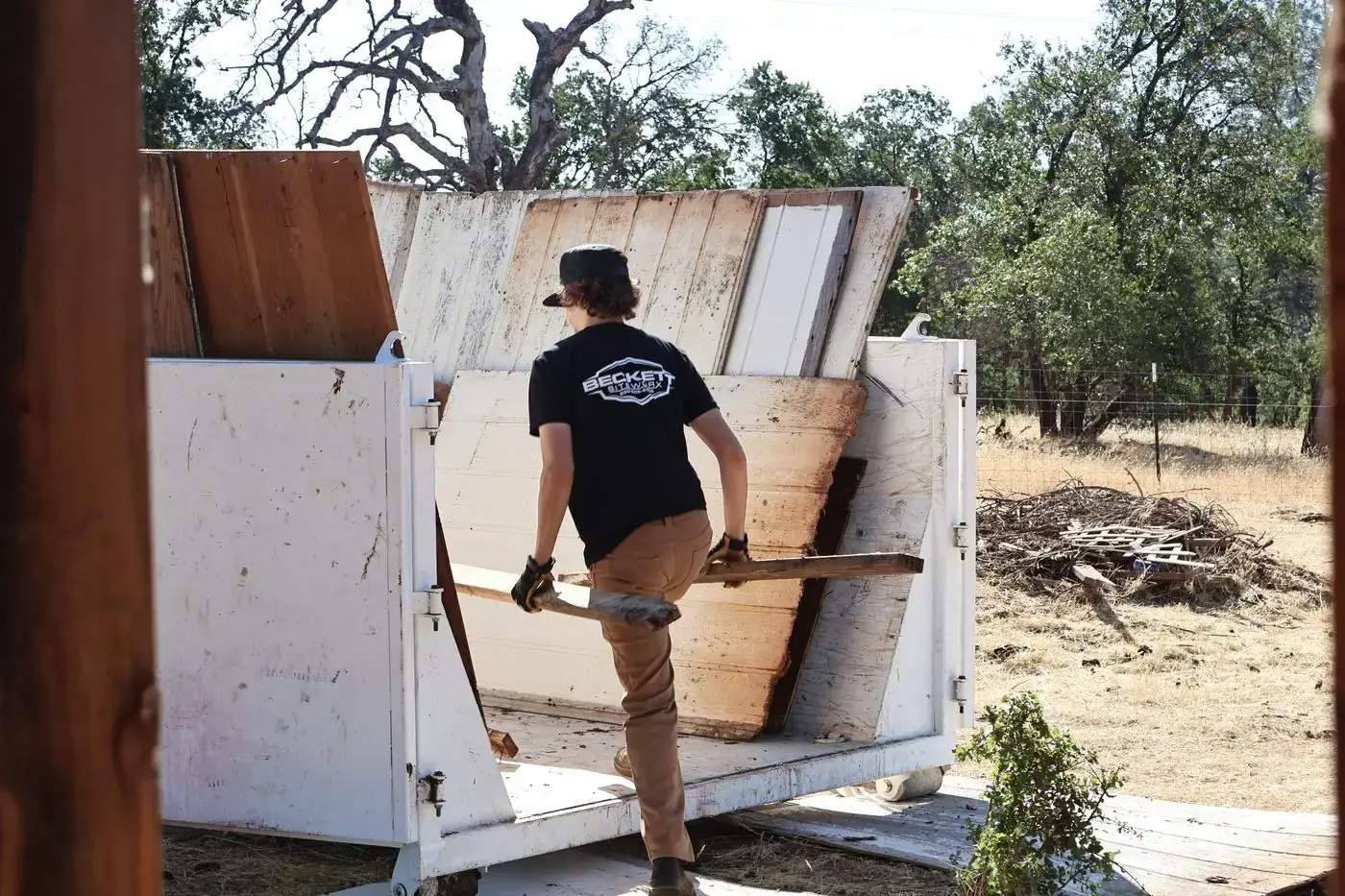 Junk removal and demolition in Happy Valley, CA by Beckett Siteworx